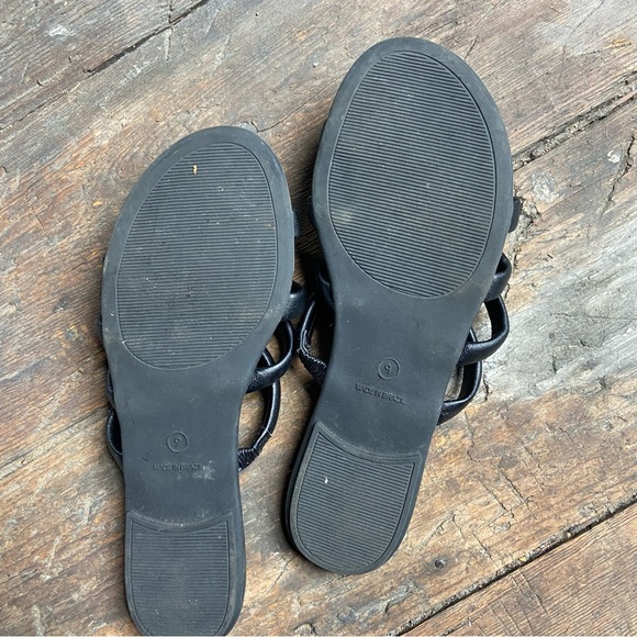 Steve Madden Strappy Black Slides - Picture 3 of 5